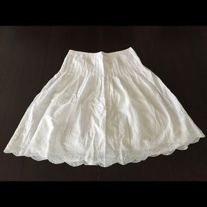 Summer-ready White Cotton Skirt